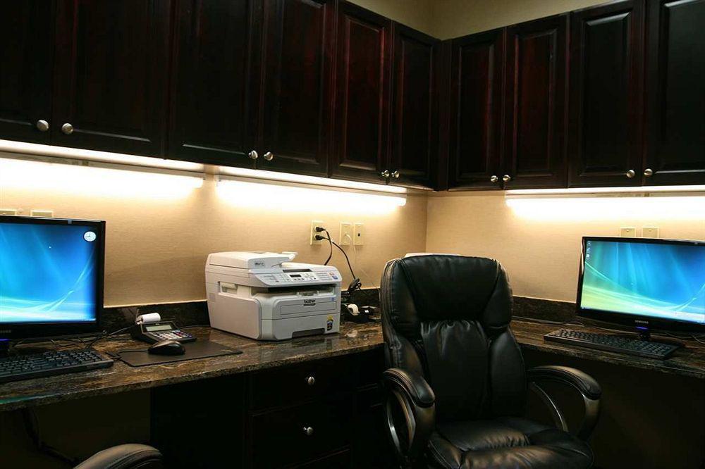 Hampton Inn & Suites Mission Facilidades foto