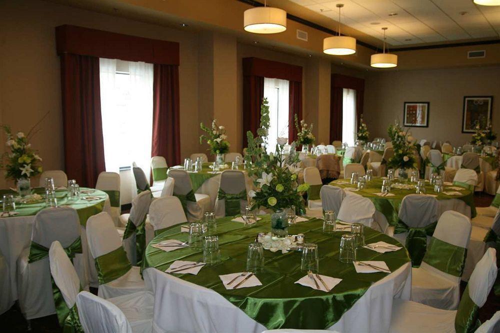 Hampton Inn & Suites Mission Restaurante foto